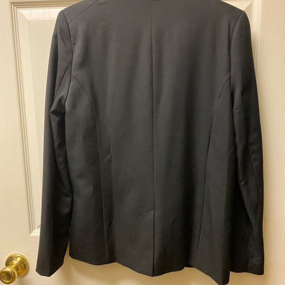 Jacket - Picture 5 of 5